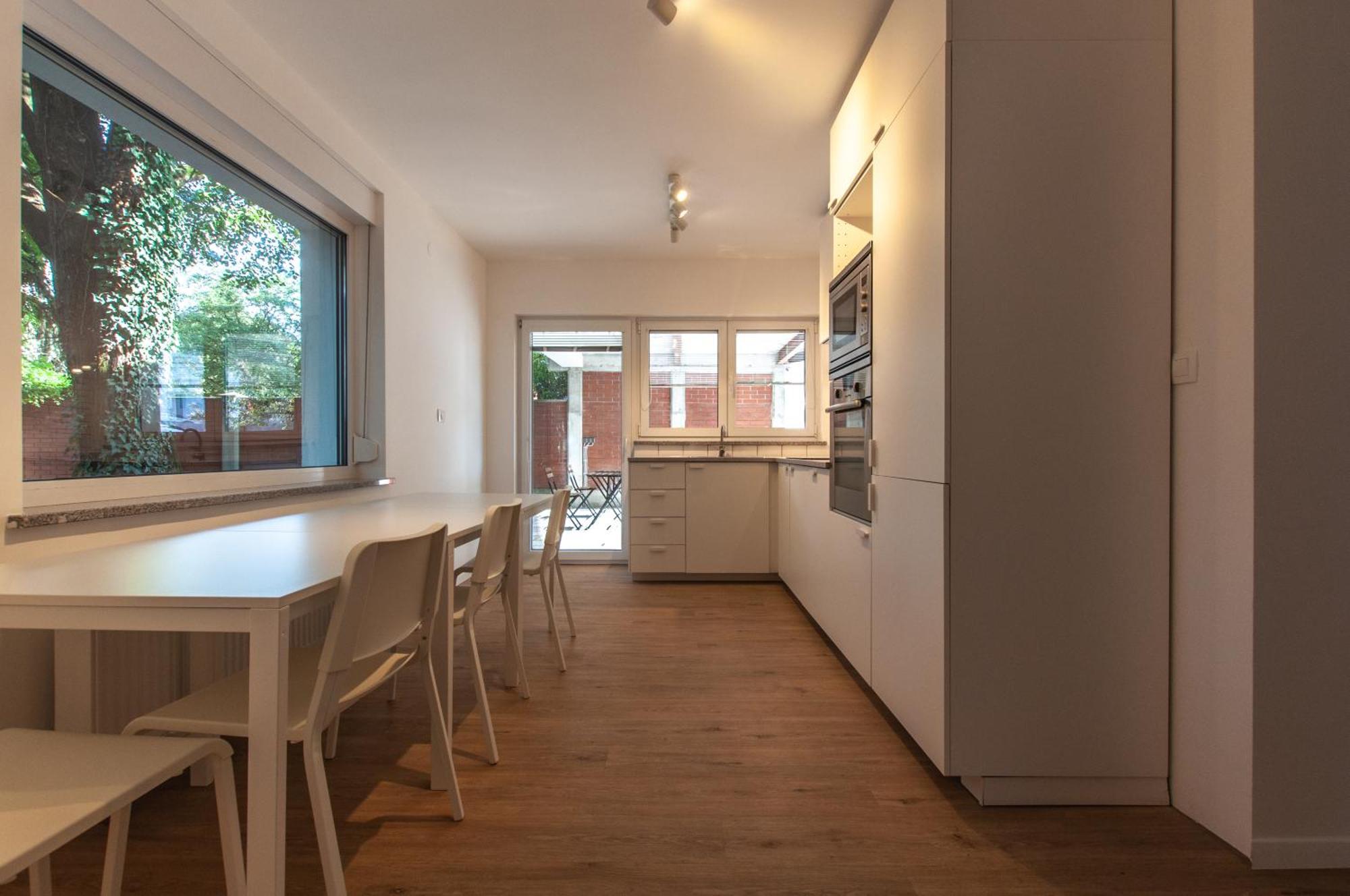 Vipavska House * Liubliana