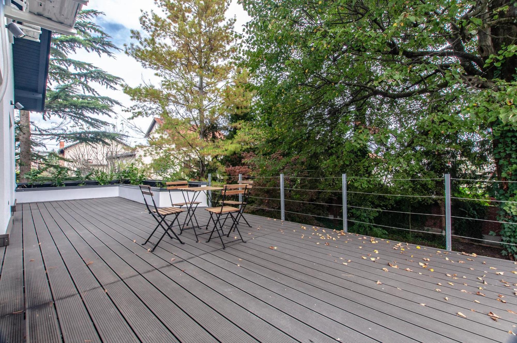 Albergue Vipavska House *